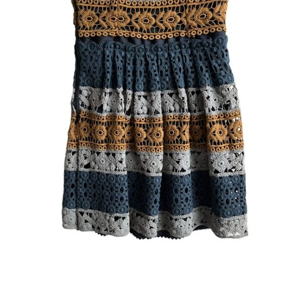 Anthropologie Maeve Striated Crochet Dress Size 4 Fit and Flare - Picture 4 of 13